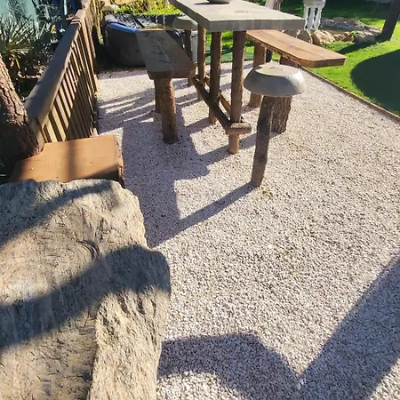 La Yourte Vinassan Esterno foto